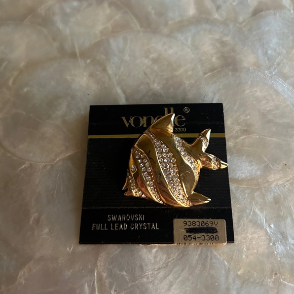 Rare Swarovski Gold AngelFish Brooch with Crystals - Picture 5 of 5